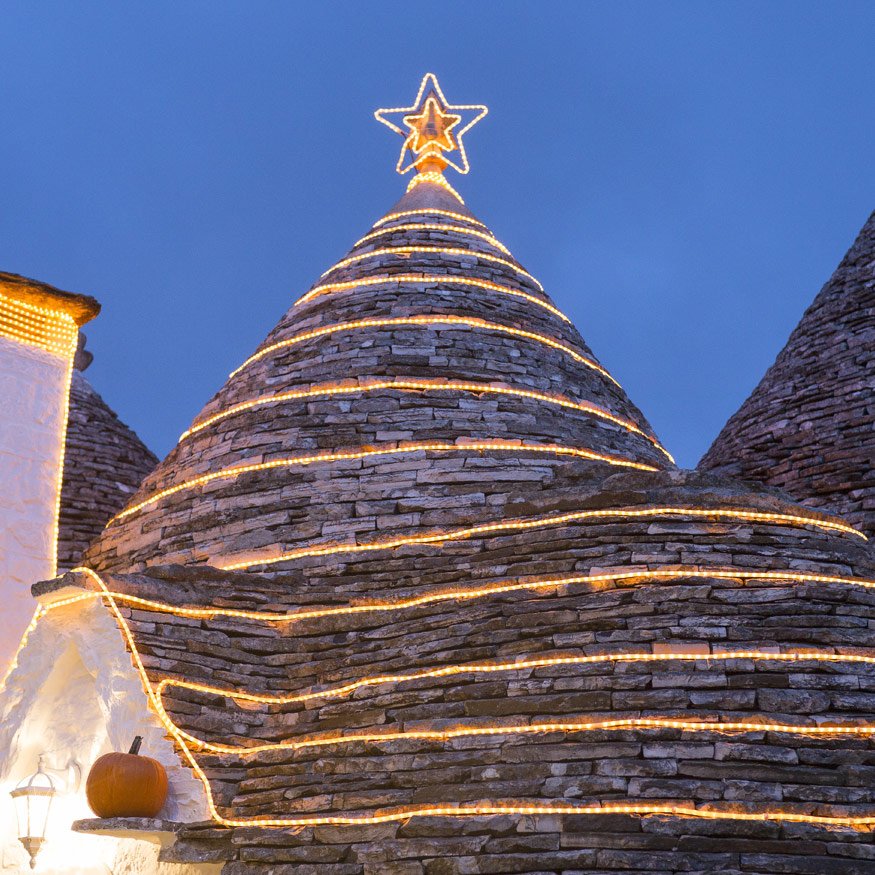 alberobello-alberobello-light-christmas